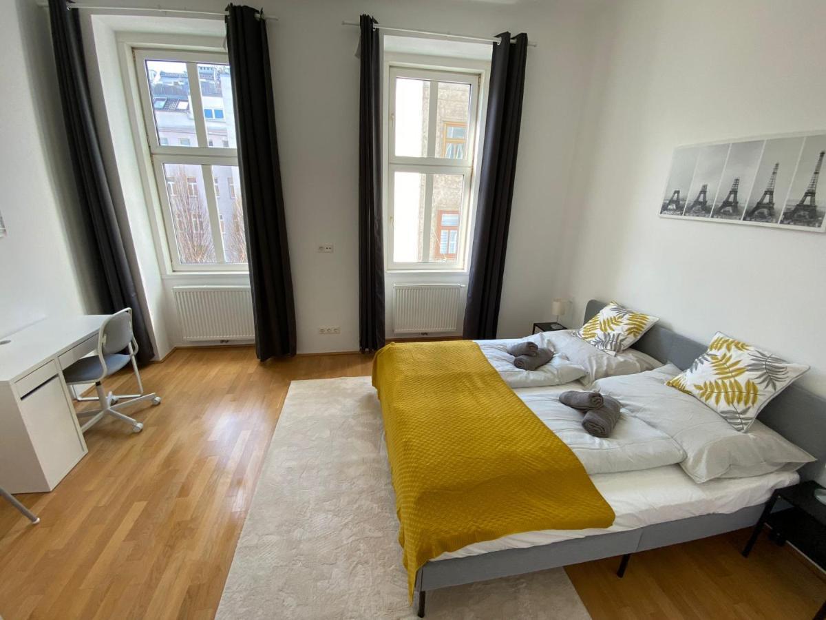 Central Two Bedroom Apartment Відень Екстер'єр фото