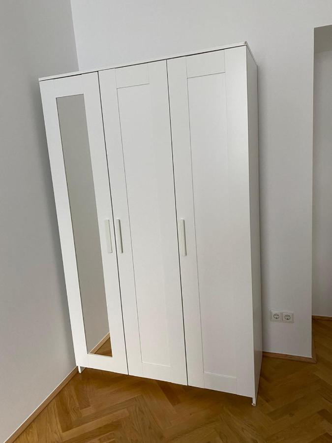 Central Two Bedroom Apartment Відень Екстер'єр фото