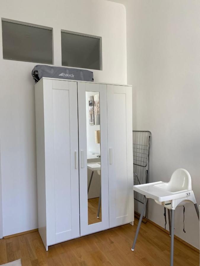 Central Two Bedroom Apartment Відень Екстер'єр фото
